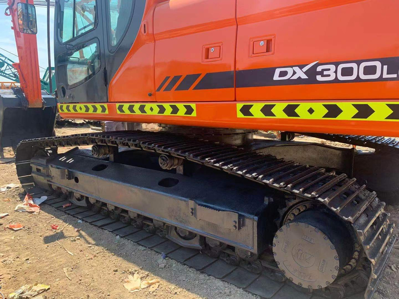 DOOSAN DX300LC - Escavadora de rastos: foto 5 DOOSAN DX300LC - Escavadora de rastos: foto 5
