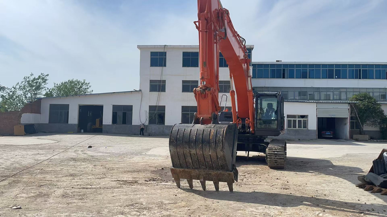 HITACHI ZX350-3G Excavator | Zero Final Drive Issues | New Undercarriage | Super Clean - Escavadeira: foto 3 HITACHI ZX350-3G Excavator | Zero Final Drive Issues | New Undercarriage | Super Clean - Escavadeira: foto 3