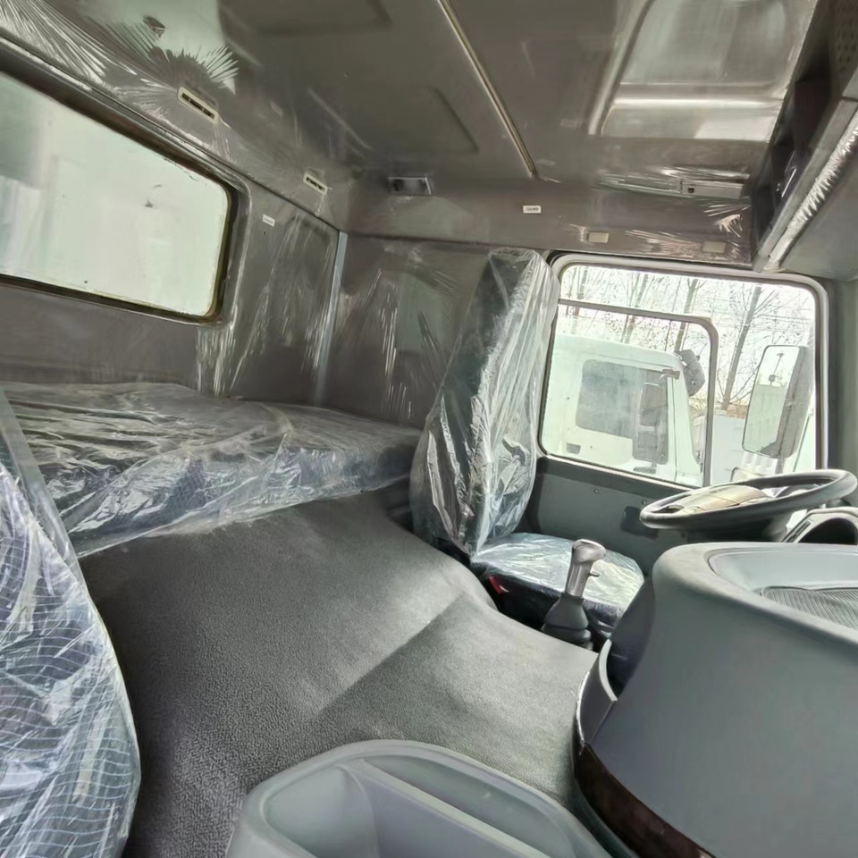 HOWO Dump Truck 371HP 6x4 Click for Discount - Camião basculante: foto 5 HOWO Dump Truck 371HP 6x4 Click for Discount - Camião basculante: foto 5