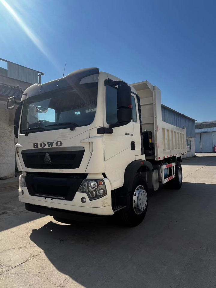 HOWO T5G 220 4✖2 Dump Truck - Camião basculante: foto 1 HOWO T5G 220 4✖2 Dump Truck - Camião basculante: foto 1