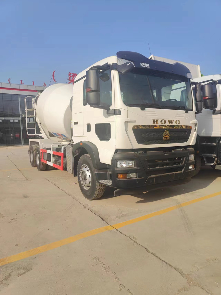 HOWO TX350 Cement Mixer Truck Click Here for Discount - Camião betoneira: foto 3 HOWO TX350 Cement Mixer Truck Click Here for Discount - Camião betoneira: foto 3