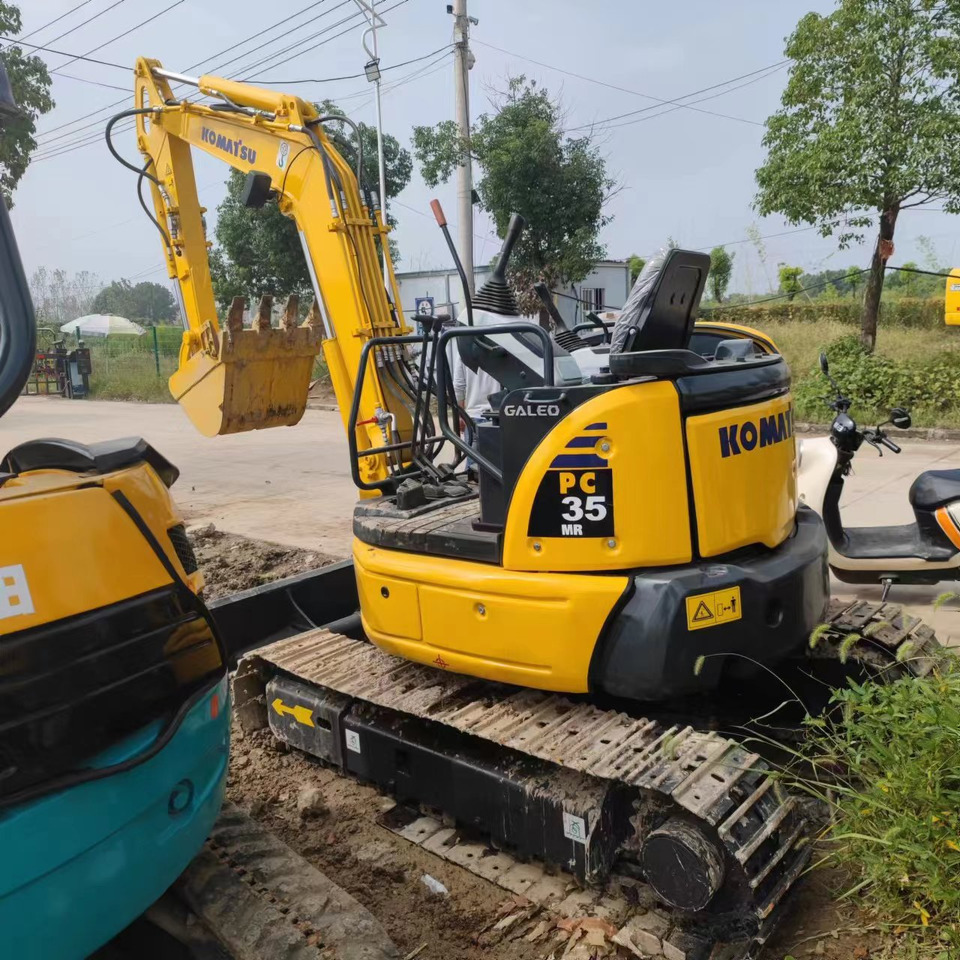KOMATSU Mini Excavator Pc 35 - Mini escavadeira: foto 4 KOMATSU Mini Excavator Pc 35 - Mini escavadeira: foto 4