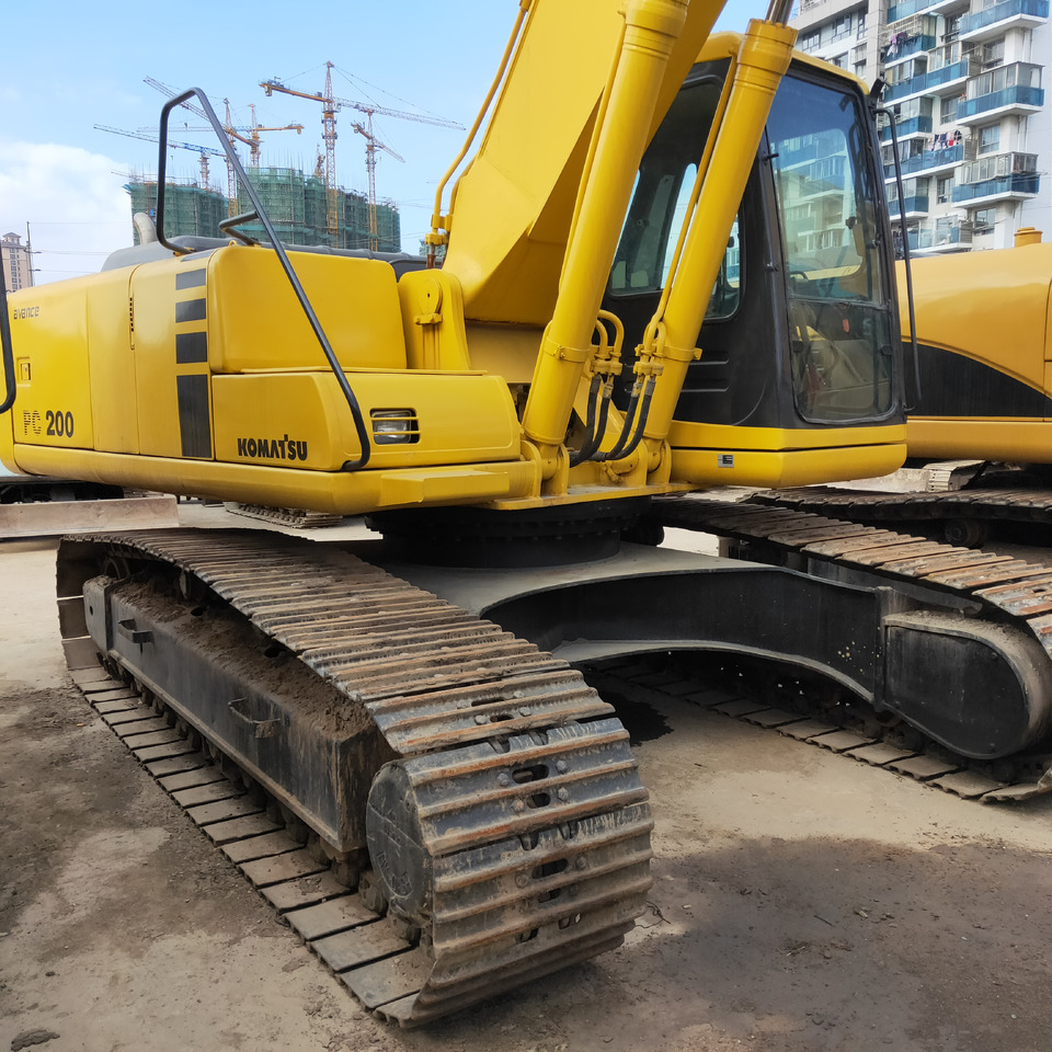 KOMATSU PC200-6 - Escavadora de rastos: foto 5 KOMATSU PC200-6 - Escavadora de rastos: foto 5