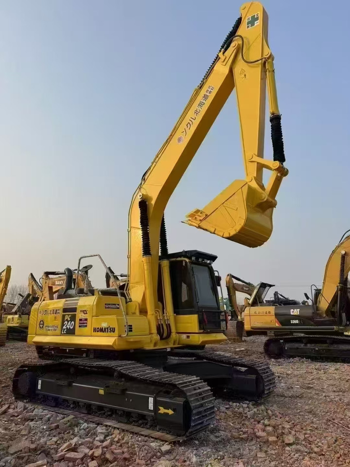 KOMATSU PC240 - Escavadora de rastos: foto 3 KOMATSU PC240 - Escavadora de rastos: foto 3