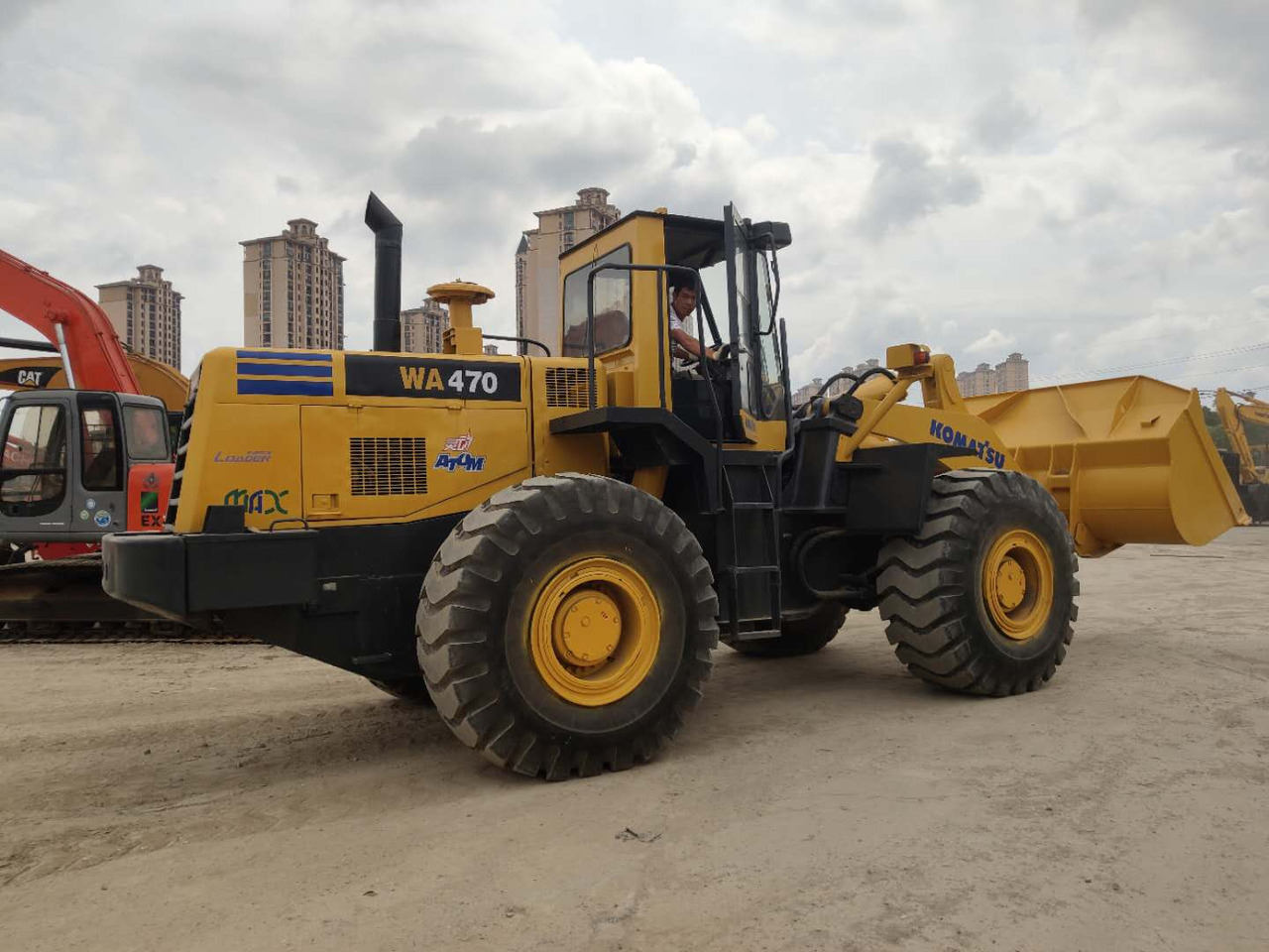 KOMATSU WA470-3 Wheel Loader Click for Discount - Pá carregadora de rodas: foto 4 KOMATSU WA470-3 Wheel Loader Click for Discount - Pá carregadora de rodas: foto 4