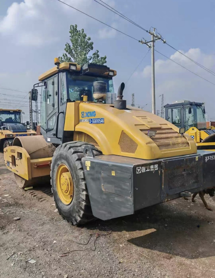 XCMG XCMG XS263J Original Road Roller Negotiable - Máquina de construção: foto 5 XCMG XCMG XS263J Original Road Roller Negotiable - Máquina de construção: foto 5