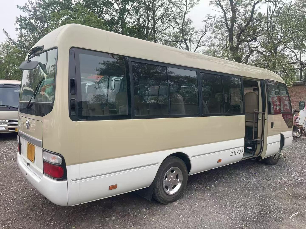 TOYOTA Coaster - Ônibus urbano: foto 4 TOYOTA Coaster - Ônibus urbano: foto 4
