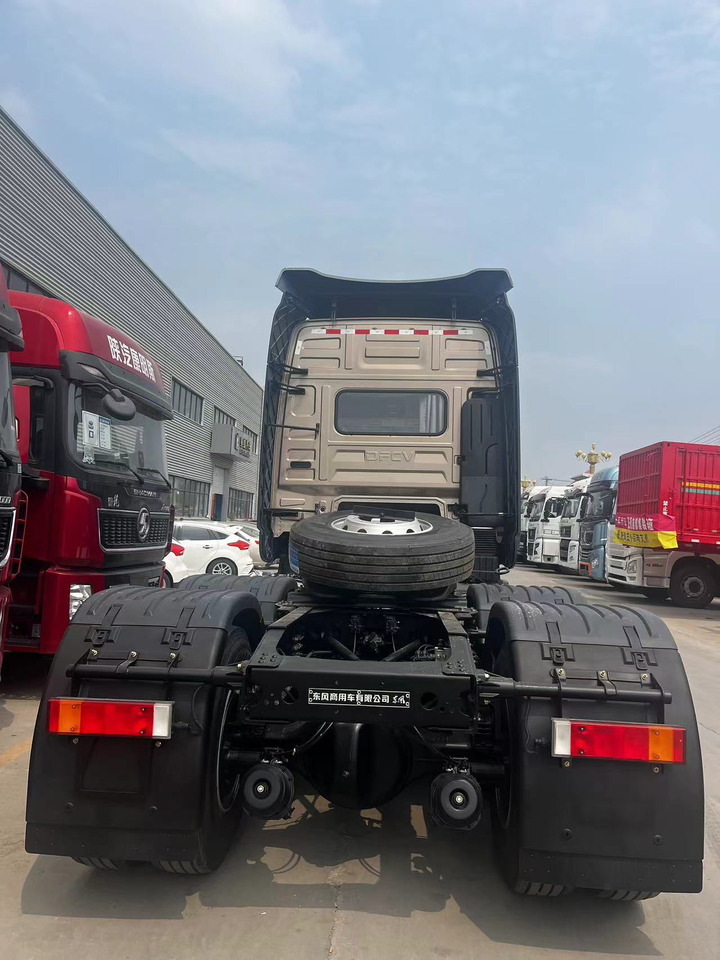 Dongfeng T1437 6✖4 Tractor Unit Manual Transmission New - Tractor: foto 5 Dongfeng T1437 6✖4 Tractor Unit Manual Transmission New - Tractor: foto 5