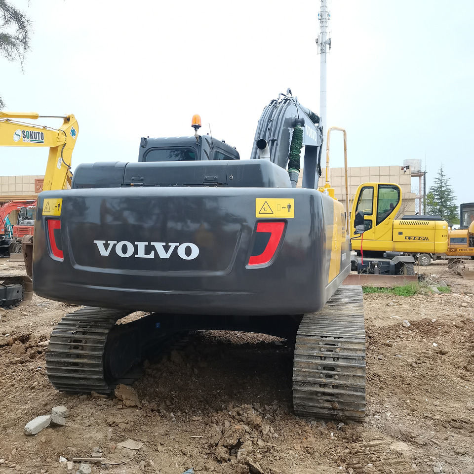 VOLVO EC210 - Escavadora de rastos: foto 3 VOLVO EC210 - Escavadora de rastos: foto 3