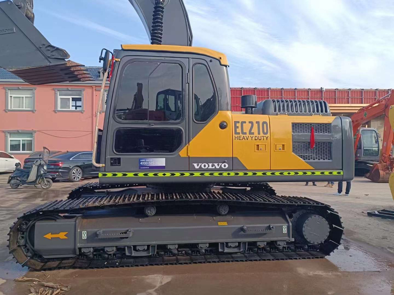 VOLVO EC210 Excavator Click for Discount - Escavadeira: foto 4 VOLVO EC210 Excavator Click for Discount - Escavadeira: foto 4