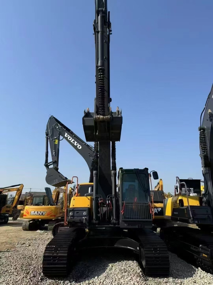 VOLVO EC240 - Escavadora de rastos: foto 4 VOLVO EC240 - Escavadora de rastos: foto 4