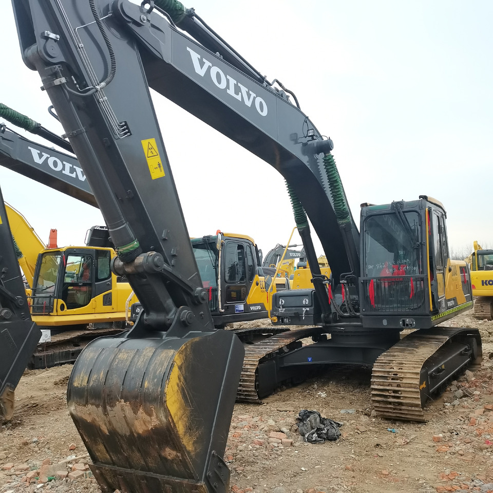 VOLVO EC240 - Escavadora de rastos: foto 1 VOLVO EC240 - Escavadora de rastos: foto 1