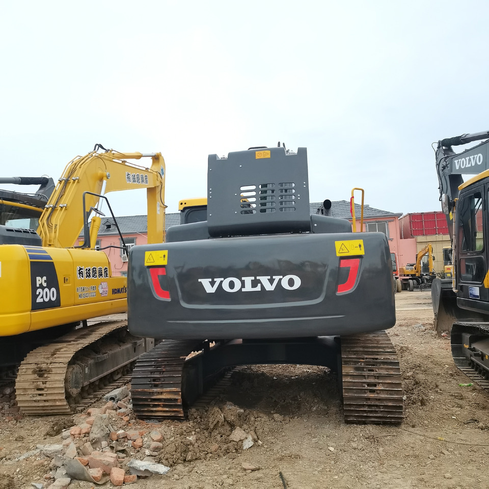 VOLVO EC240 - Escavadora de rastos: foto 4 VOLVO EC240 - Escavadora de rastos: foto 4