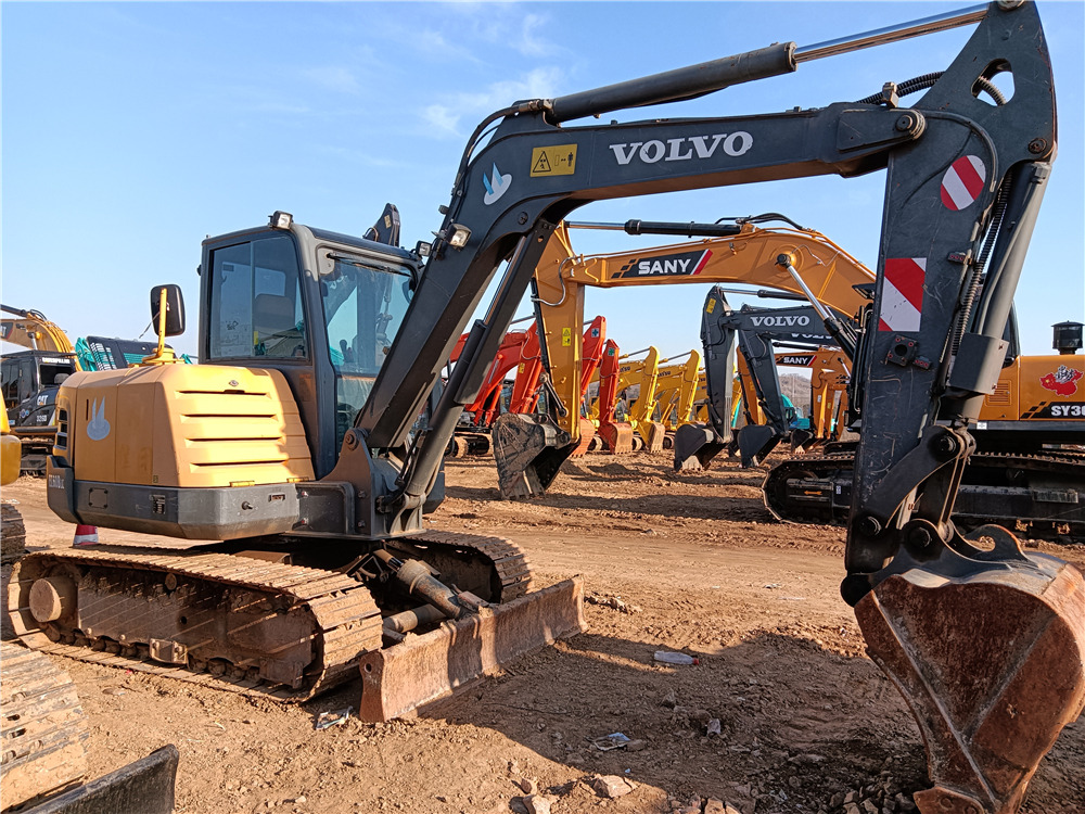VOLVO EC60BLC - Escavadora de rastos: foto 2 VOLVO EC60BLC - Escavadora de rastos: foto 2