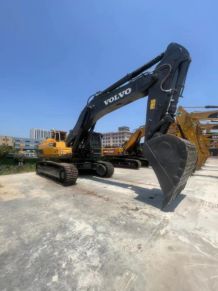 VOLVO Excavator EC480 Click for Discount - Escavadora de rastos: foto 1 VOLVO Excavator EC480 Click for Discount - Escavadora de rastos: foto 1