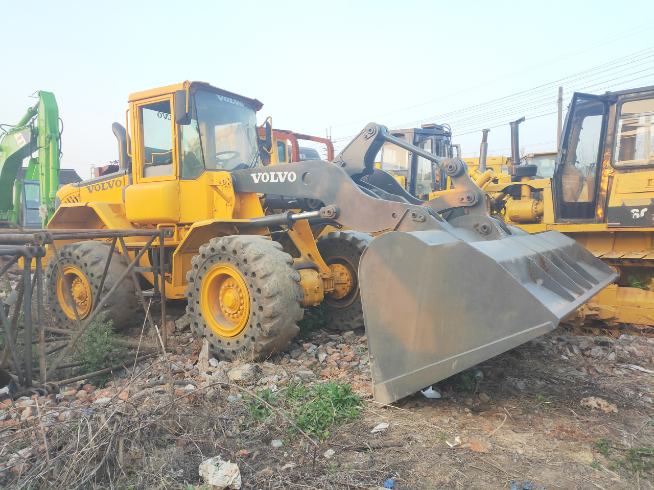 Volvo Wheel Loader Volvo L70E Click Here for Discount - Pá carregadora de rodas: foto 3 Volvo Wheel Loader Volvo L70E Click Here for Discount - Pá carregadora de rodas: foto 3