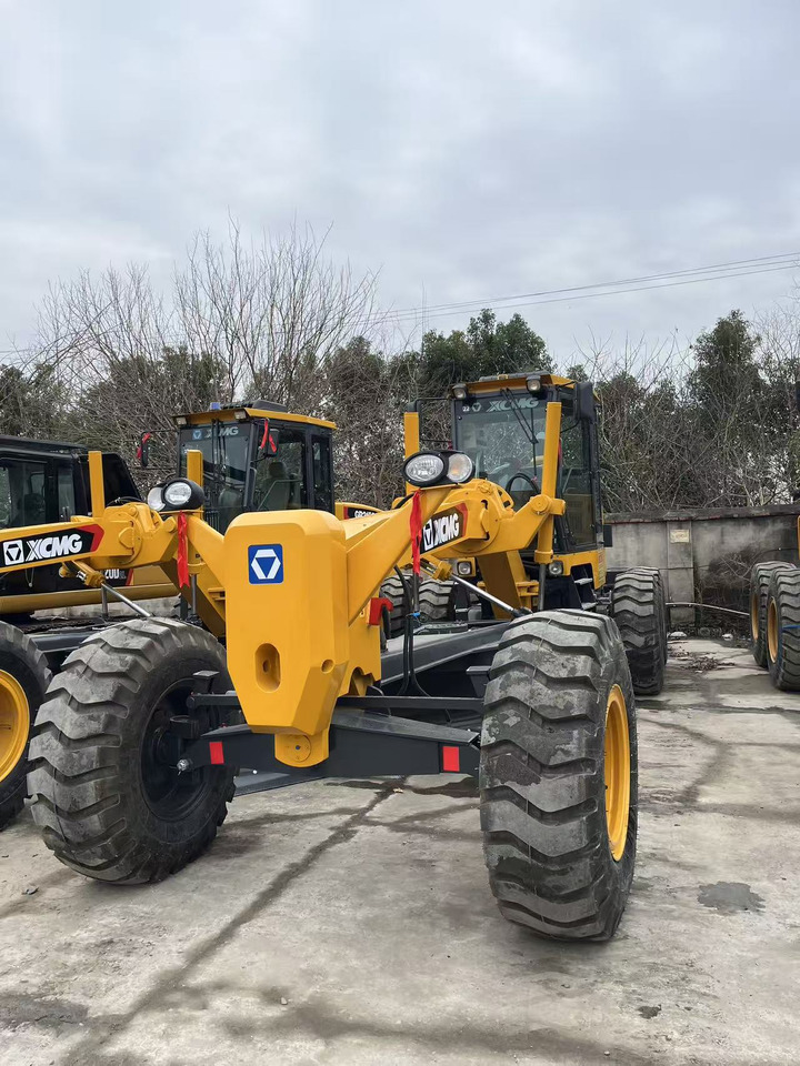 XCMG GR2153 - Motoniveladora: foto 1 XCMG GR2153 - Motoniveladora: foto 1