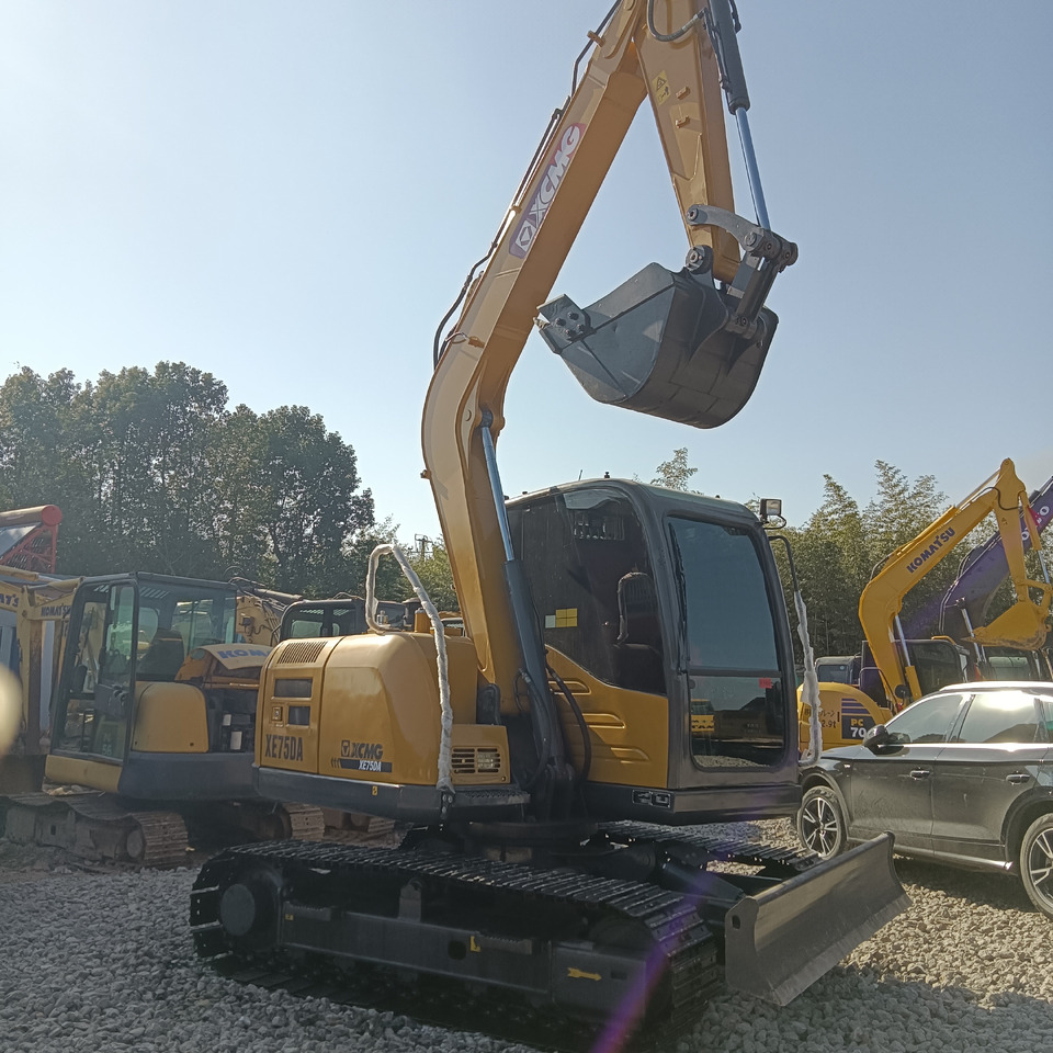 XCMG XE75DA - Escavadora de rastos: foto 3 XCMG XE75DA - Escavadora de rastos: foto 3