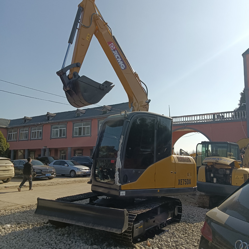 XCMG XE75DA - Escavadora de rastos: foto 4 XCMG XE75DA - Escavadora de rastos: foto 4