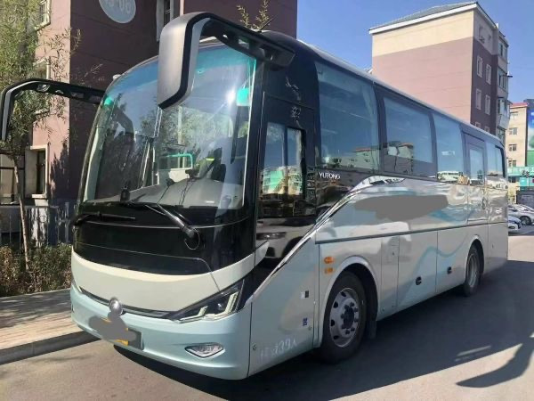 YUTONG 39 Seaters Coach Good condition Low mileage - Autocarro: foto 2 YUTONG 39 Seaters Coach Good condition Low mileage - Autocarro: foto 2