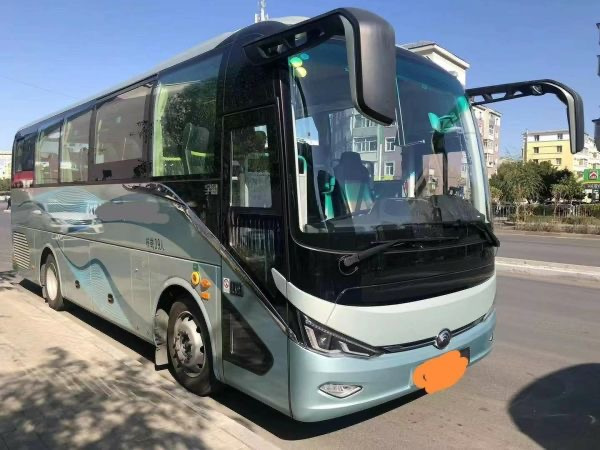YUTONG 39 Seaters Coach Good condition Low mileage - Autocarro: foto 1 YUTONG 39 Seaters Coach Good condition Low mileage - Autocarro: foto 1