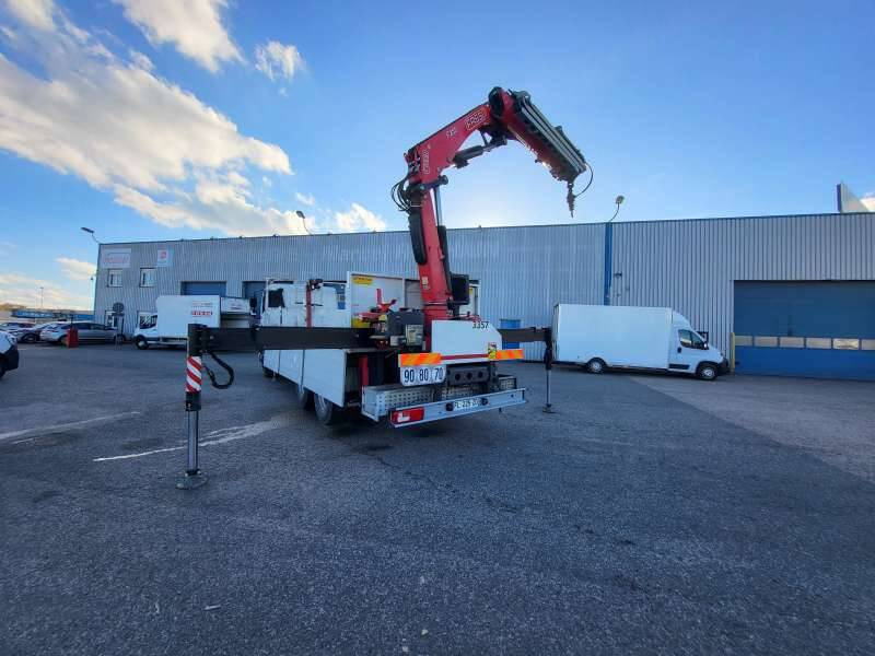 Camion Porteur CAMION GRUE 26 TONNES 410 CV 6X4 - Camião de caixa aberta/ Plataforma, Camião grua: foto 1 Camion Porteur CAMION GRUE 26 TONNES 410 CV 6X4 - Camião de caixa aberta/ Plataforma, Camião grua: foto 1