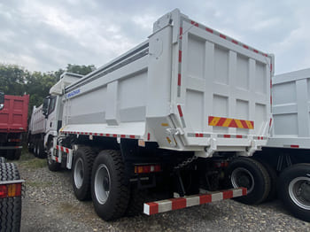 SHACMAN Shacman Tipper Truck for Sale in Jamaica - Camião: foto 4 SHACMAN Shacman Tipper Truck for Sale in Jamaica - Camião: foto 4