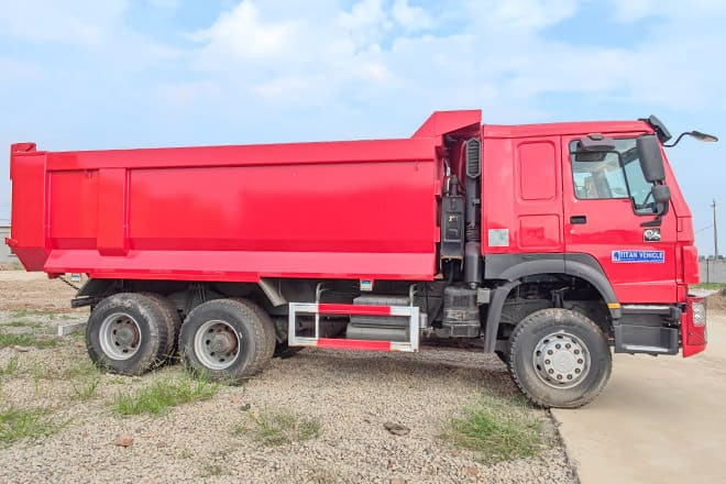 SINOTRUK Howo 371 10 Wheeler Used Dump Trucks for Sale in Congo - Camião basculante: foto 4 SINOTRUK Howo 371 10 Wheeler Used Dump Trucks for Sale in Congo - Camião basculante: foto 4