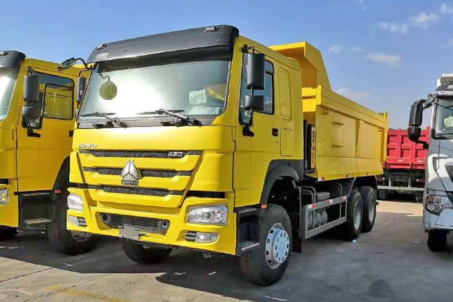 SINOTRUK Howo 400 10 Wheeler Dump Truck for Sale Price in Sierra Leone - Camião basculante: foto 2 SINOTRUK Howo 400 10 Wheeler Dump Truck for Sale Price in Sierra Leone - Camião basculante: foto 2