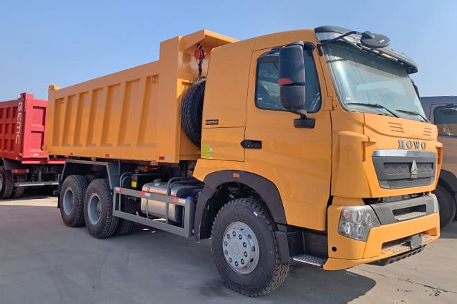 SINOTRUK Sinotruk Howo 380 10 Wheeler Tipper Truck for Sale in Guinea - Camião basculante: foto 1 SINOTRUK Sinotruk Howo 380 10 Wheeler Tipper Truck for Sale in Guinea - Camião basculante: foto 1