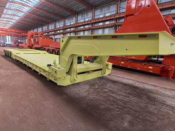TITAN 120 ton detachable lowbed trailer for sale in Nigeria - Semi-reboque baixa: foto 3 TITAN 120 ton detachable lowbed trailer for sale in Nigeria - Semi-reboque baixa: foto 3