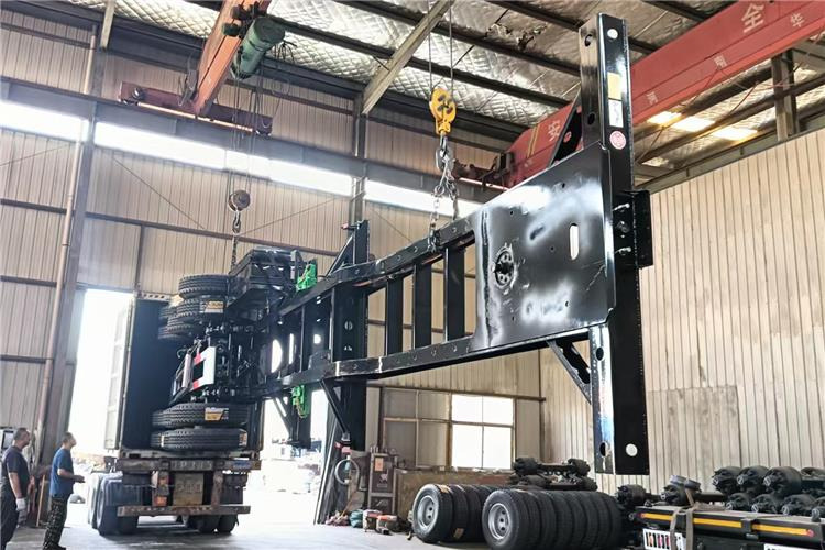 TITAN 3 Axle Skeletal Semi Trailer Price for Sale Near Me In Jamaica - Semi-reboque chassi: foto 4 TITAN 3 Axle Skeletal Semi Trailer Price for Sale Near Me In Jamaica - Semi-reboque chassi: foto 4