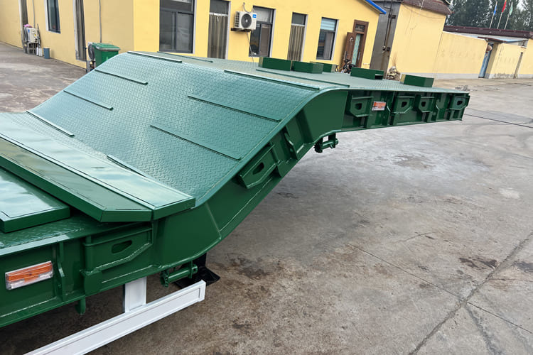 TITAN 4 Axle Low Loader Trailer for Sale in Jamaica - Semi-reboque baixa: foto 5 TITAN 4 Axle Low Loader Trailer for Sale in Jamaica - Semi-reboque baixa: foto 5