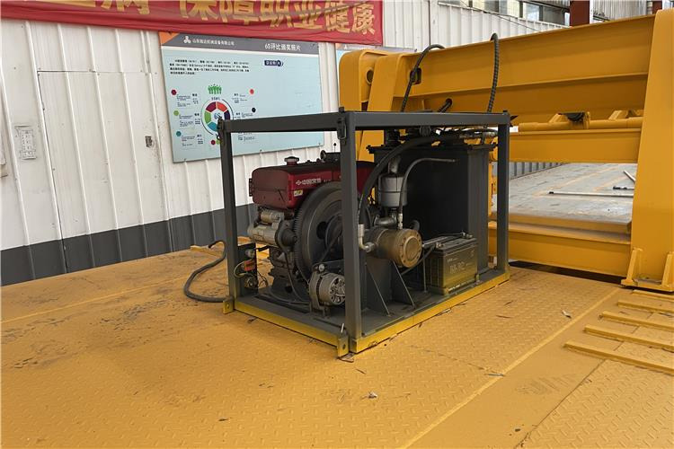 TITAN 4 Line 8 Axle Removable Gooseneck Trailer for Sale In Nigeria Lagos - Semi-reboque baixa: foto 5 TITAN 4 Line 8 Axle Removable Gooseneck Trailer for Sale In Nigeria Lagos - Semi-reboque baixa: foto 5