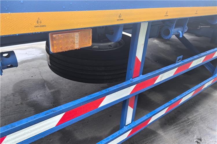 TITAN 6 Axle 54m Telescopic Flatbed Trailer for Sale In Angola - Semi-reboque plataforma/ Caixa aberta: foto 4 TITAN 6 Axle 54m Telescopic Flatbed Trailer for Sale In Angola - Semi-reboque plataforma/ Caixa aberta: foto 4