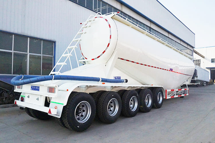 TITAN Bulk Cement Truck Trailer for Sale in Mali - Semirreboque tanque: foto 1 TITAN Bulk Cement Truck Trailer for Sale in Mali - Semirreboque tanque: foto 1