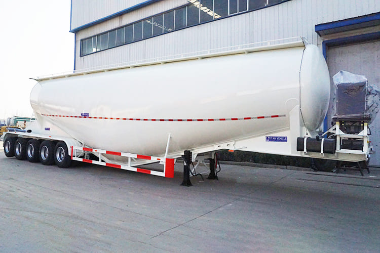 TITAN Bulk Cement Truck Trailer for Sale in Mali - Semirreboque tanque: foto 2 TITAN Bulk Cement Truck Trailer for Sale in Mali - Semirreboque tanque: foto 2