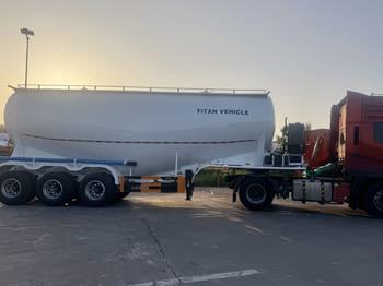 TITAN Bulker Trailer Truck for Sale in Jamaica - Semirreboque tanque: foto 4 TITAN Bulker Trailer Truck for Sale in Jamaica - Semirreboque tanque: foto 4