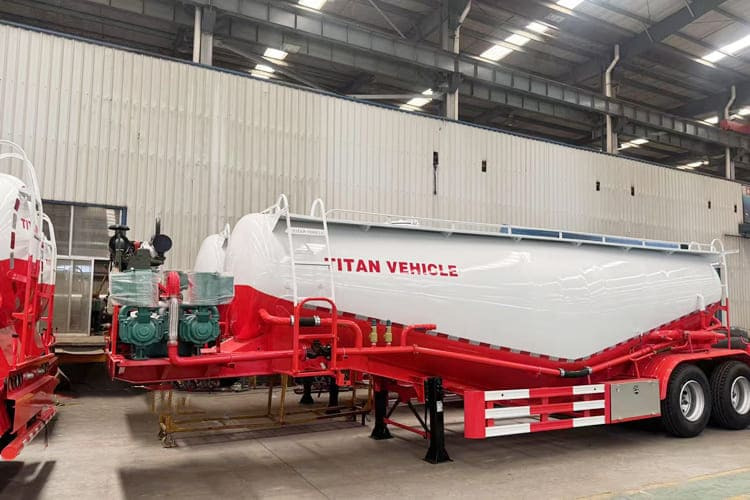 TITAN Dry Bulk Tanker Trailer for Sale in Tanzania - Semirreboque tanque: foto 1 TITAN Dry Bulk Tanker Trailer for Sale in Tanzania - Semirreboque tanque: foto 1