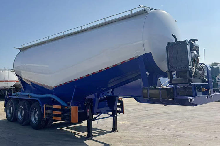 TITAN Dry Bulk Trailer for Sale in Ghana - Semirreboque tanque: foto 2 TITAN Dry Bulk Trailer for Sale in Ghana - Semirreboque tanque: foto 2