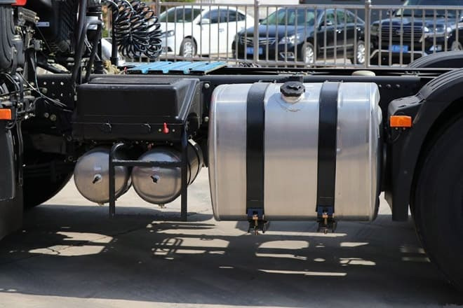 FAW Faw 380HP J6P Truck for Sale in Senegal - Tractor: foto 5 FAW Faw 380HP J6P Truck for Sale in Senegal - Tractor: foto 5