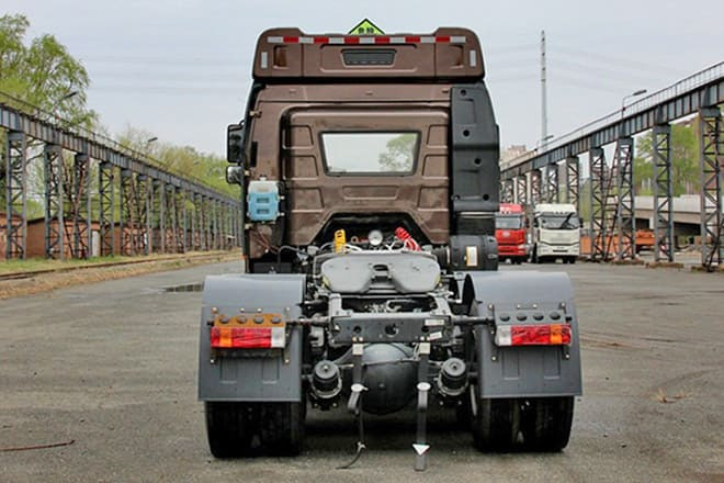 FAW Faw J6P 390 Truck New Model for Sale in Djibouti - Tractor: foto 3 FAW Faw J6P 390 Truck New Model for Sale in Djibouti - Tractor: foto 3
