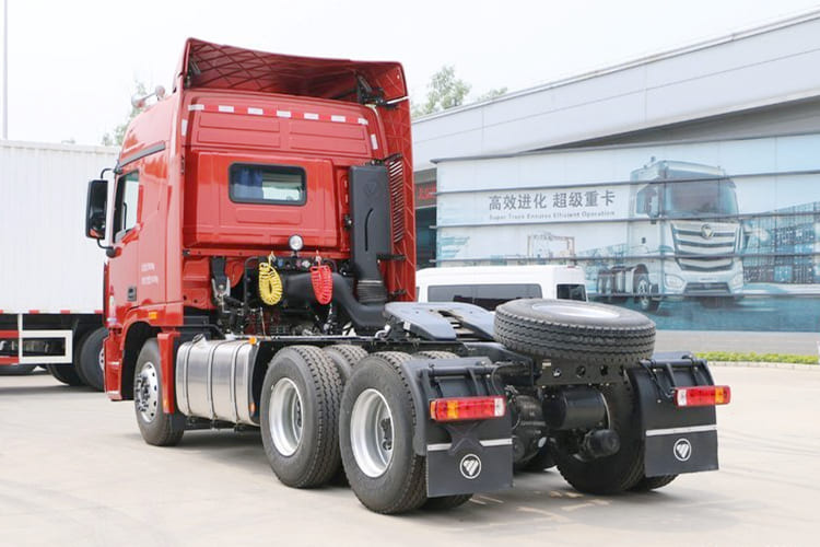 FOTON Foton Auman Gtl 6x4 Tractor Head for Sale in Sierra Leone - Tractor: foto 3 FOTON Foton Auman Gtl 6x4 Tractor Head for Sale in Sierra Leone - Tractor: foto 3
