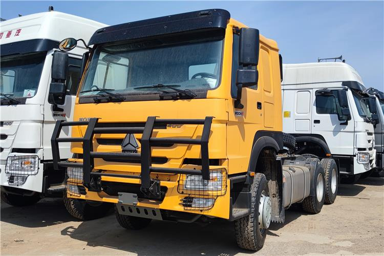 SINOTRUK CNHTC Howo Truck Tractor 400 HP 10 Wheeler for Sale In Malawi - Tractor: foto 4 SINOTRUK CNHTC Howo Truck Tractor 400 HP 10 Wheeler for Sale In Malawi - Tractor: foto 4