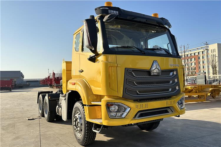 SINOTRUK Howo New Model 371 HP Truck Head for Sale In Zambia - Tractor: foto 1 SINOTRUK Howo New Model 371 HP Truck Head for Sale In Zambia - Tractor: foto 1