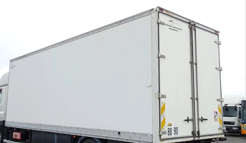 DAF LF 18.320 Kontener 20 palet - Camião furgão: foto 3 DAF LF 18.320 Kontener 20 palet - Camião furgão: foto 3