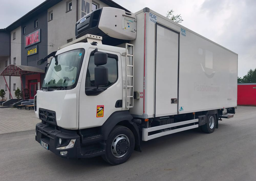 Renault GAMA D 14.210 chłodnia izoterma 16 palet poduszka - Camião frigorífico: foto 2 Renault GAMA D 14.210 chłodnia izoterma 16 palet poduszka - Camião frigorífico: foto 2