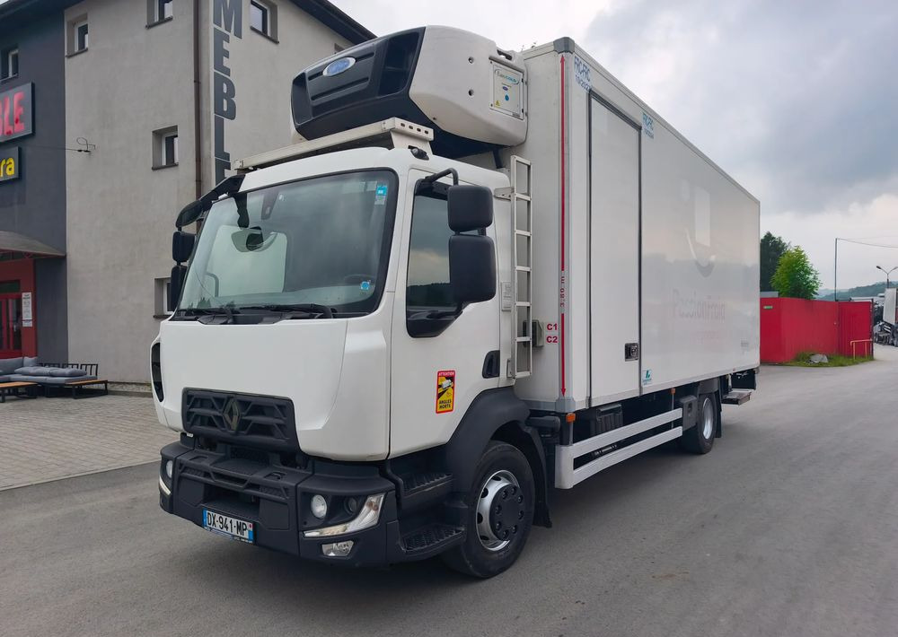 Renault GAMA D 14.210 chłodnia izoterma 16 palet poduszka - Camião frigorífico: foto 1 Renault GAMA D 14.210 chłodnia izoterma 16 palet poduszka - Camião frigorífico: foto 1