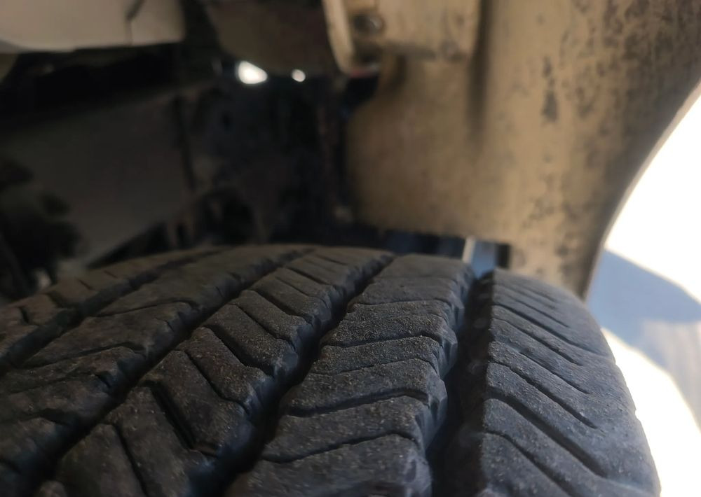 Renault GAMA D 16.250 chłodnia izoterma 16 palet klima - Camião frigorífico: foto 5 Renault GAMA D 16.250 chłodnia izoterma 16 palet klima - Camião frigorífico: foto 5