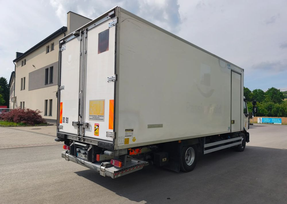 Renault Gama D 210 rama do zabudowy poduszka klima - Camião chassi: foto 3 Renault Gama D 210 rama do zabudowy poduszka klima - Camião chassi: foto 3